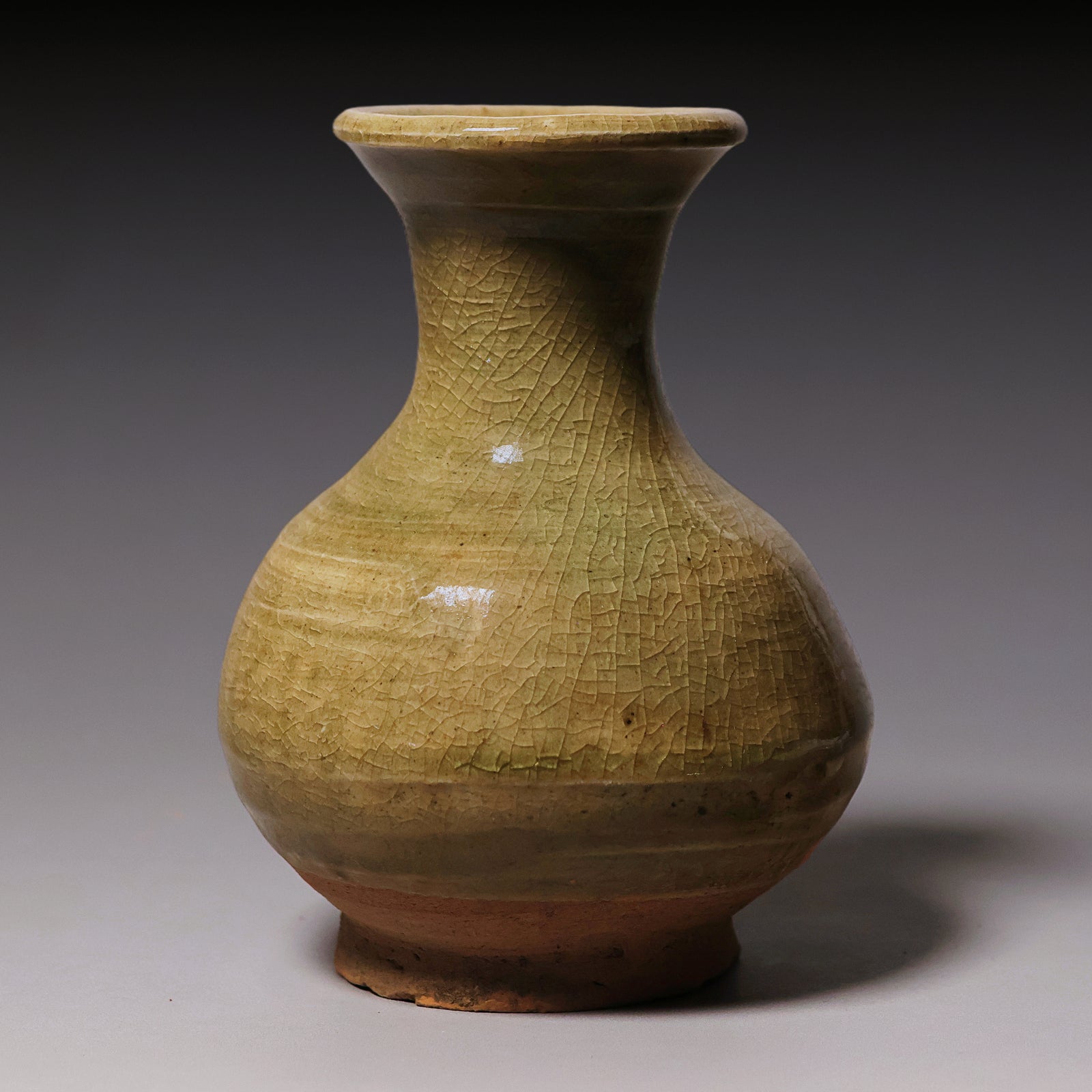 Yuan Dynasty, "Bean Green" Glazed Ceramic Vase