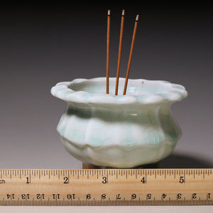 Qing Dynasty, Celadon Glazed Ceramic Tripod Incense Burner