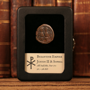 Byzantine Empire, Emperor Justin II (with Sophia), AE Half Follis - 567 to 568 CE - Byzantine Empire