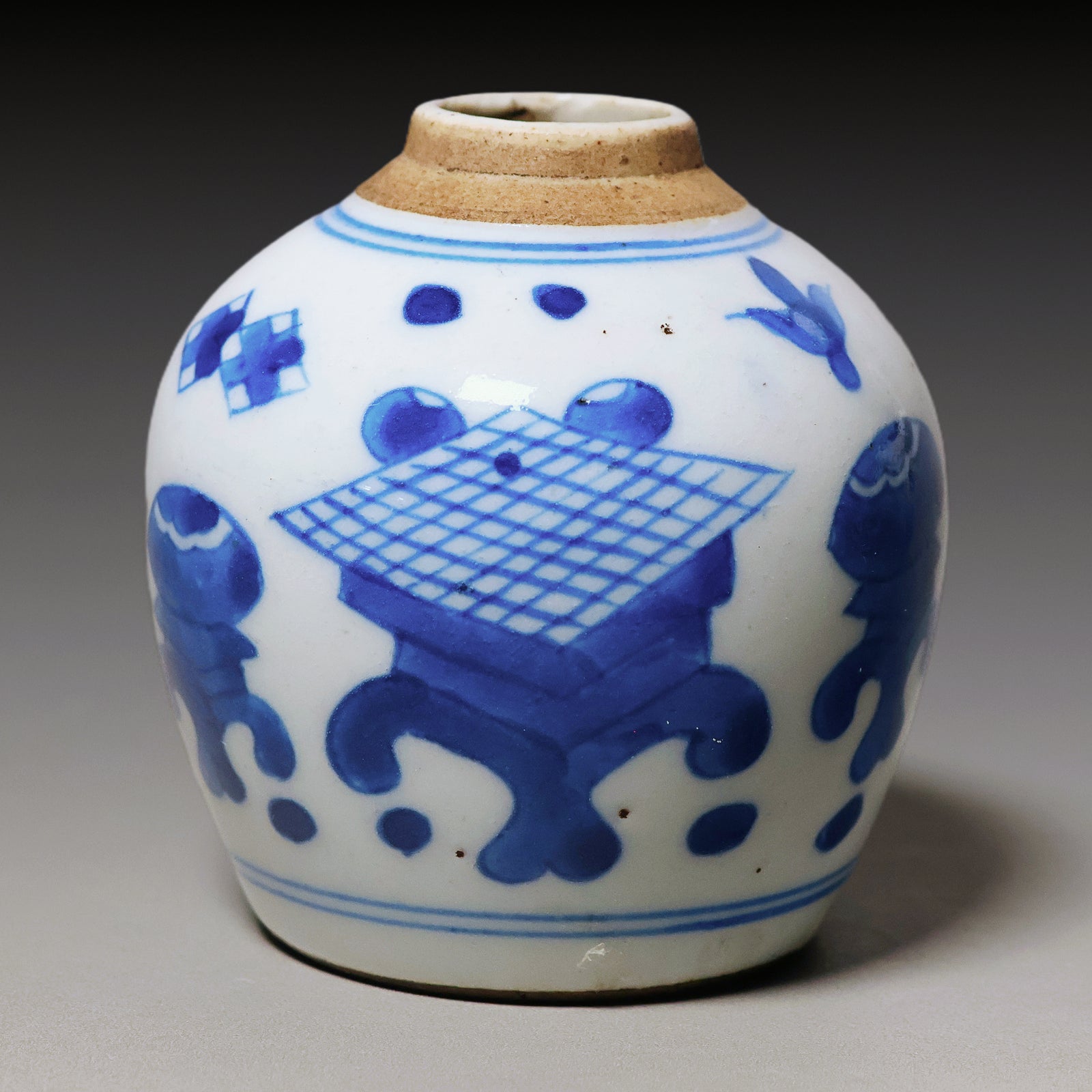 Qing Dynasty, Hand Painted Blue and White Miniature Vase