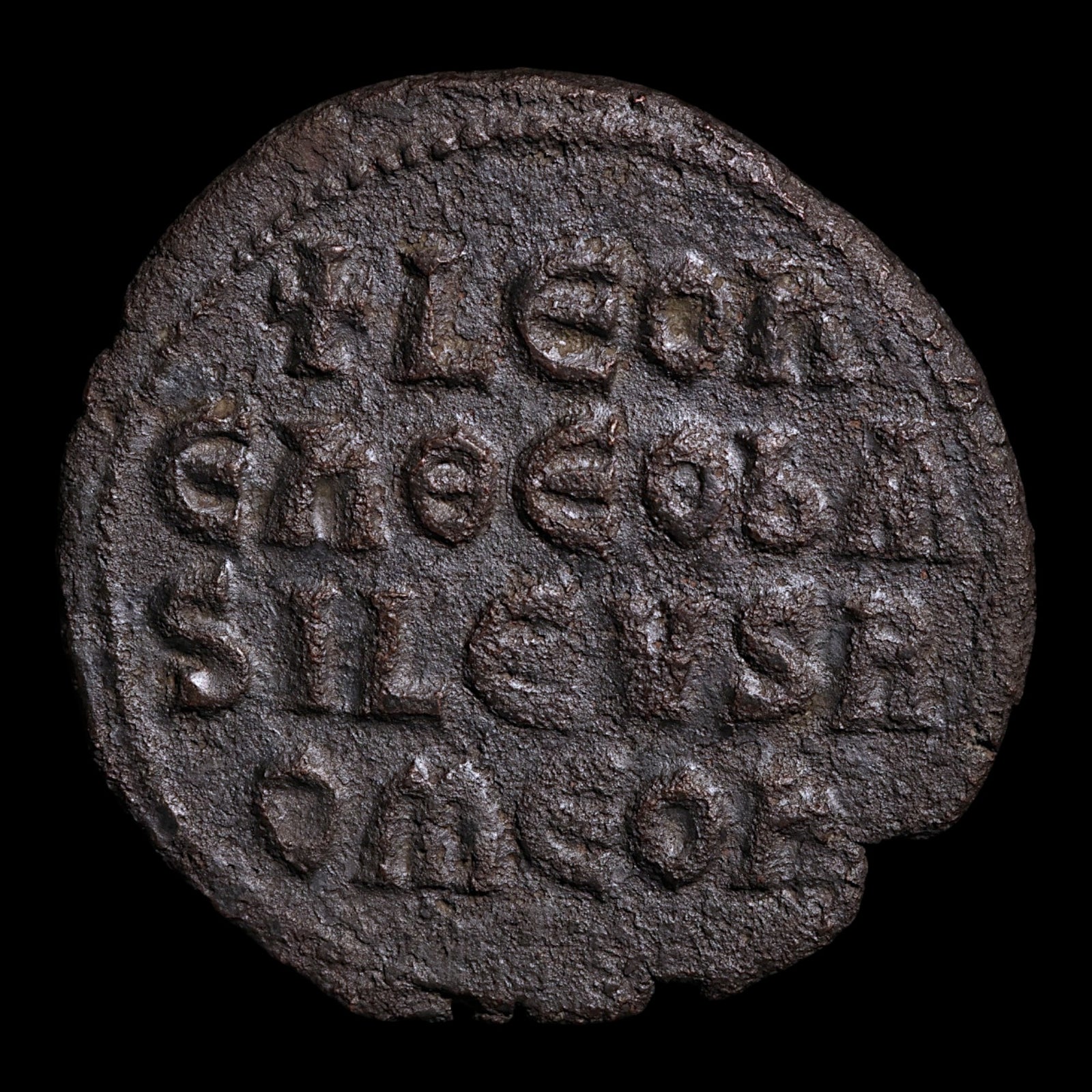 Byzantine Empire, Emperor Leo VI, AE Follis - 886 to 912 CE - Byzantine Empire