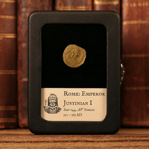 Rome, Emperor Justinian I, AV (Gold) Semissis, Goddess of Victory - 527 to 565 CE - Roman Empire