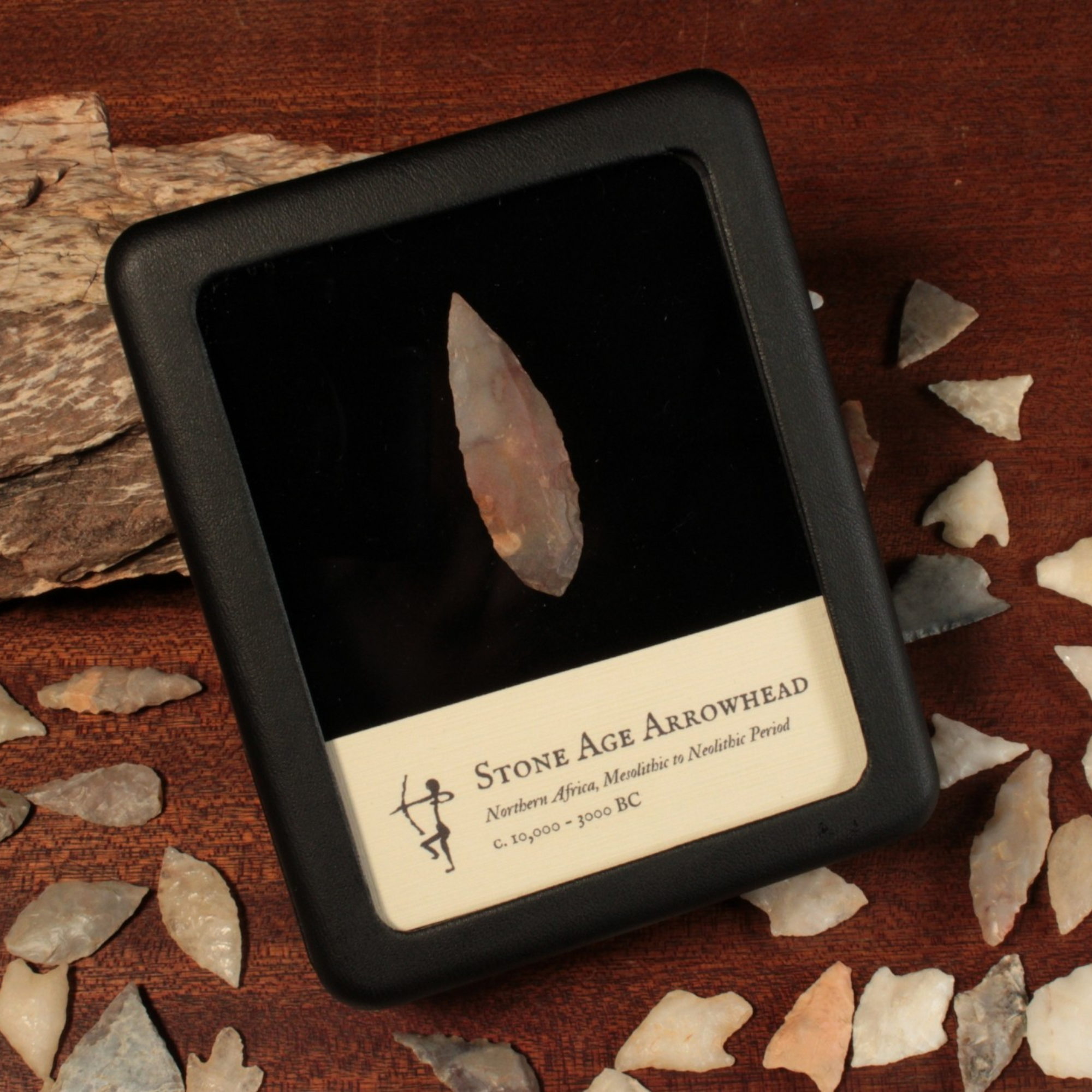 North African Stone Age Arrowhead, 1.7 inches - c. 10,000 to 3000 BCE - North Africa - 1/17/23 Auction