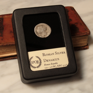 Rome, Silver Denarius, Roma / Victory in Chariot - 109 – 108 BCE - Roman Republic