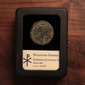Byzantine, Emperor Justinian I, Bronze Follis - c. 527 to 565 CE - Byzantine Empire