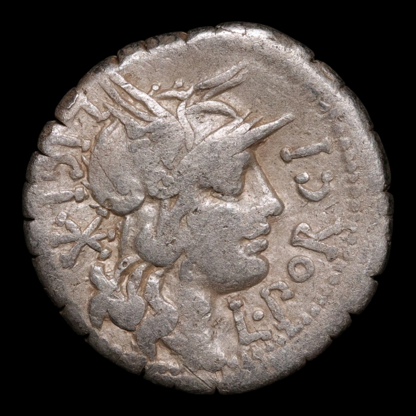 Roman Republic, Cn. D. Ahenobarbus & Others, AR Denarius Serratus, Roma (Goddess of Rome) - 118 BCE - Roman Republic