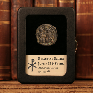 Byzantine Empire, Emperor Justin II (with Sophia), AE Half Follis - 576 to 577 CE - Byzantine Empire