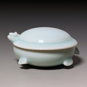 Ming Dynasty, Turtle Shaped Lidded Ceramic Box, Light Blue Glaze