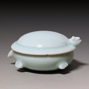 Ming Dynasty, Turtle Shaped Lidded Ceramic Box, Light Blue Glaze
