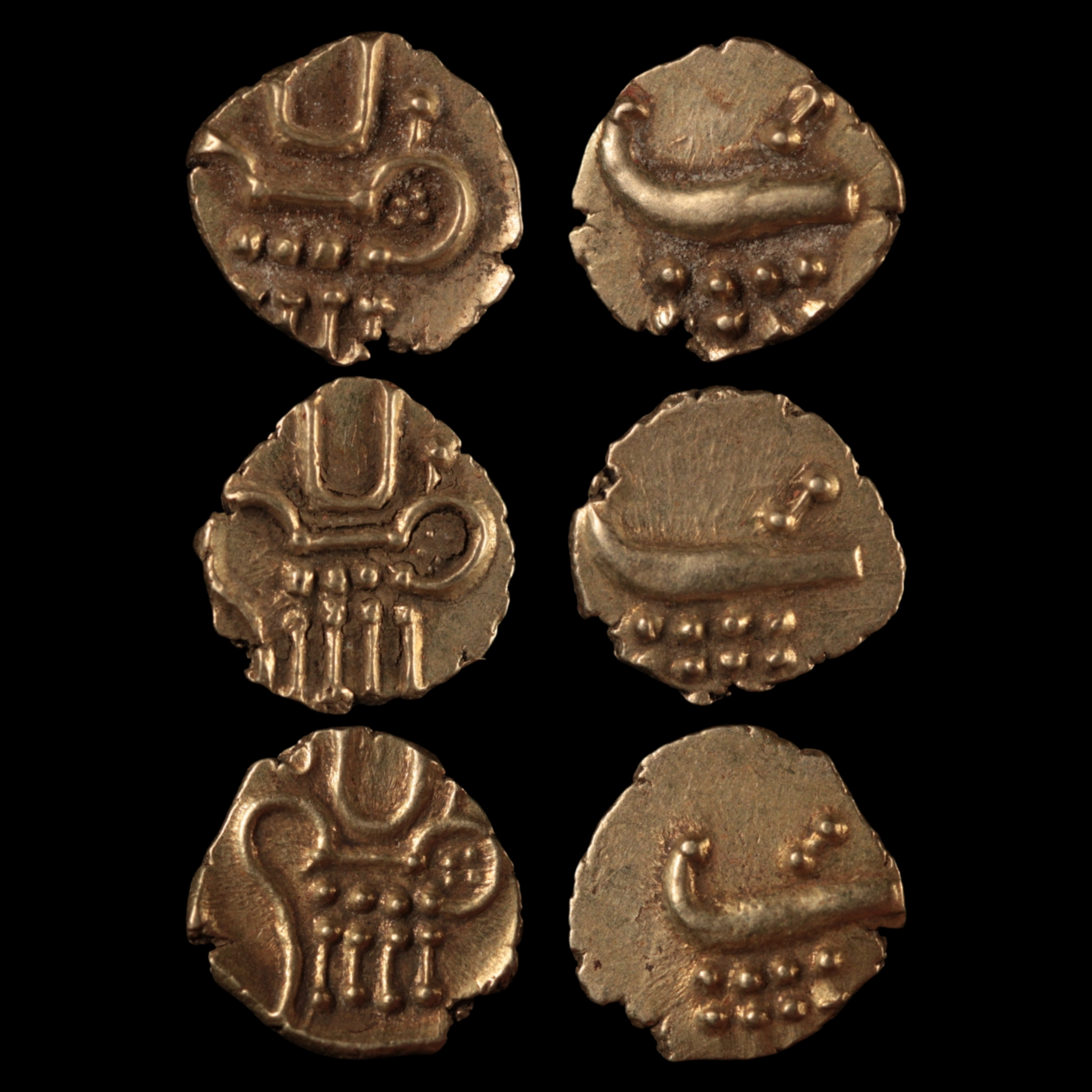 Dutch India, Gold Fanam - 1663 to 1724 - India - History Hoard Dutch India, Gold Fanam - 1663 to 1724 - India - History Hoard