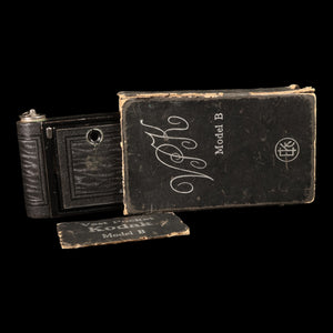 Vest Pocket Kodak Model B, With Box - 1925 to 1934 - Antique Camera