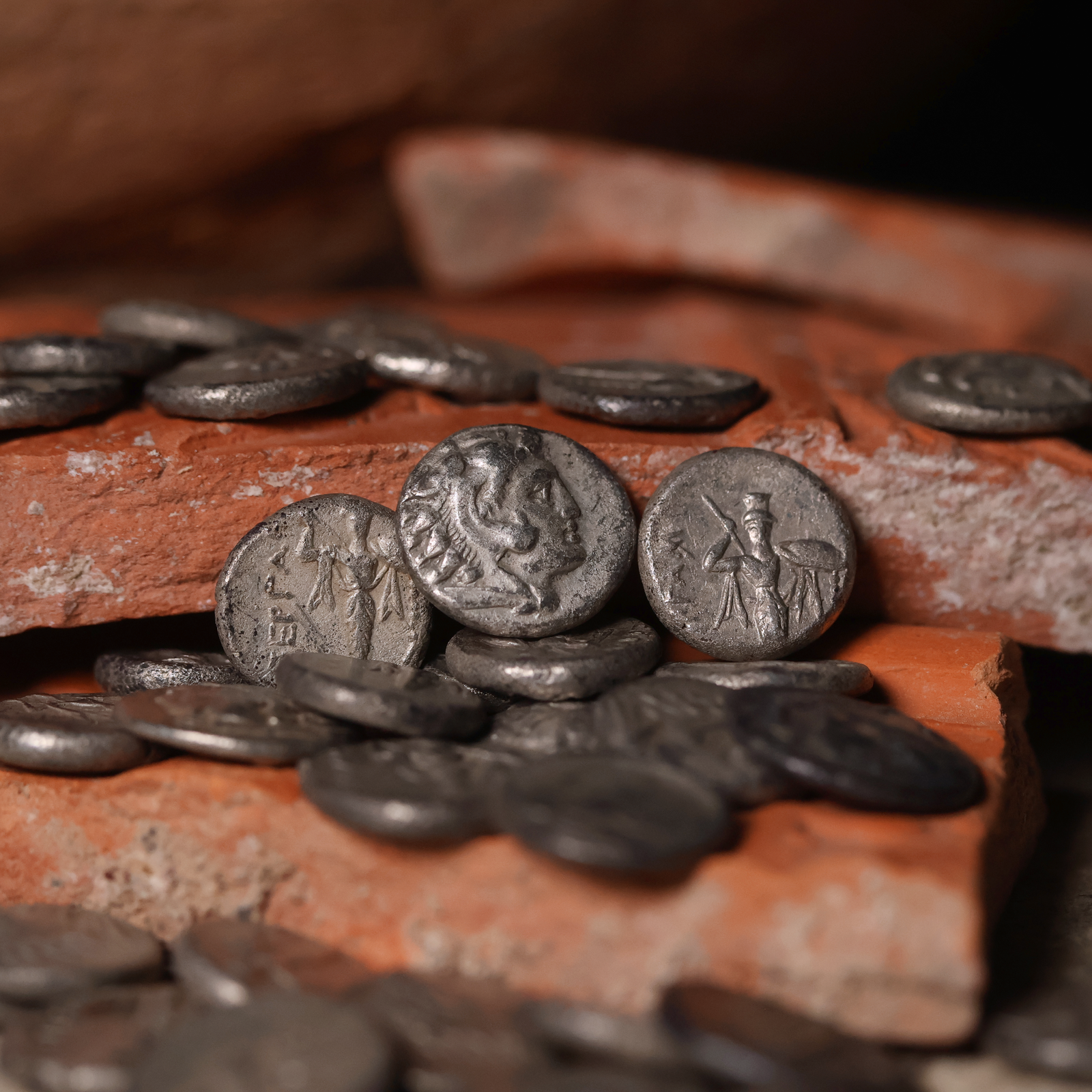 Mysia, City of Pergamon, Silver Diobol with Heracles & Athena - 310 to 284 BCE - Greek World