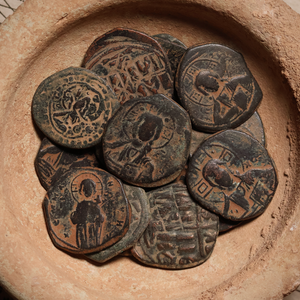 Byzantine Empire, Anonymous Follis, Portrait of Jesus Christ - 969 to 1118 CE - Byzantine Empire