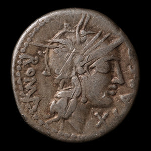 Roman Republic, Q. Fabius Labeo, AR Denarius, Jupiter (God of Sky & Thunder) - 124 BCE - Roman Republic
