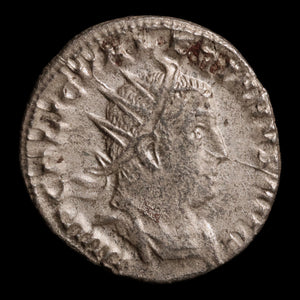 Rome, Emperor Valerian, AR Antoninianus, Goddess of Victory - 253 CE - Roman Empire