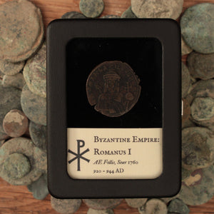 Byzantine Empire, Emperor Romanus I, Follis - 920 to 944 CE - Byzantine Empire