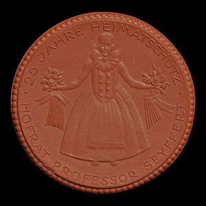 Weimar Germany, 25th Anniversary of Museum of Sacshen, Porcelain Token - 1922 CE - Weimar Republic