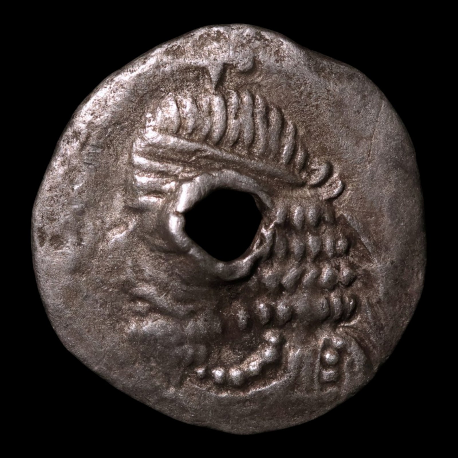 Kings of Persis, King Artaxerxes, AR Hemidrachm - c. 150 to 250 CE - Ancient Persia