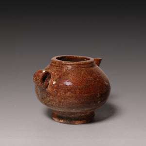 Ming Dynasty, "Soy Sauce" Glaze Water Dropper (Calligraphy Tool) - c. 1400s to 1600s CE - Imperial China