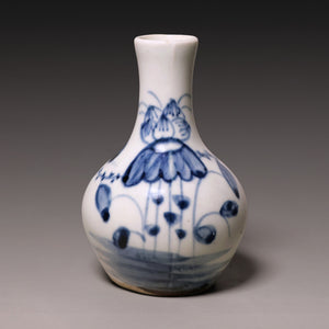 Qing Dynasty, Hand Painted Blue and White Vase - c. 1800s to 1900s - Imperial China