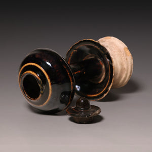 Qing Dynasty, Dark Glazed Oil Lamp - c. 1700s to 1800s - Imperial China