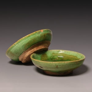 Qing Dynasty, Pair of Green Glazed Tea Cup Stands (Saucer) - c. 1700s to 1800s - Imperial China