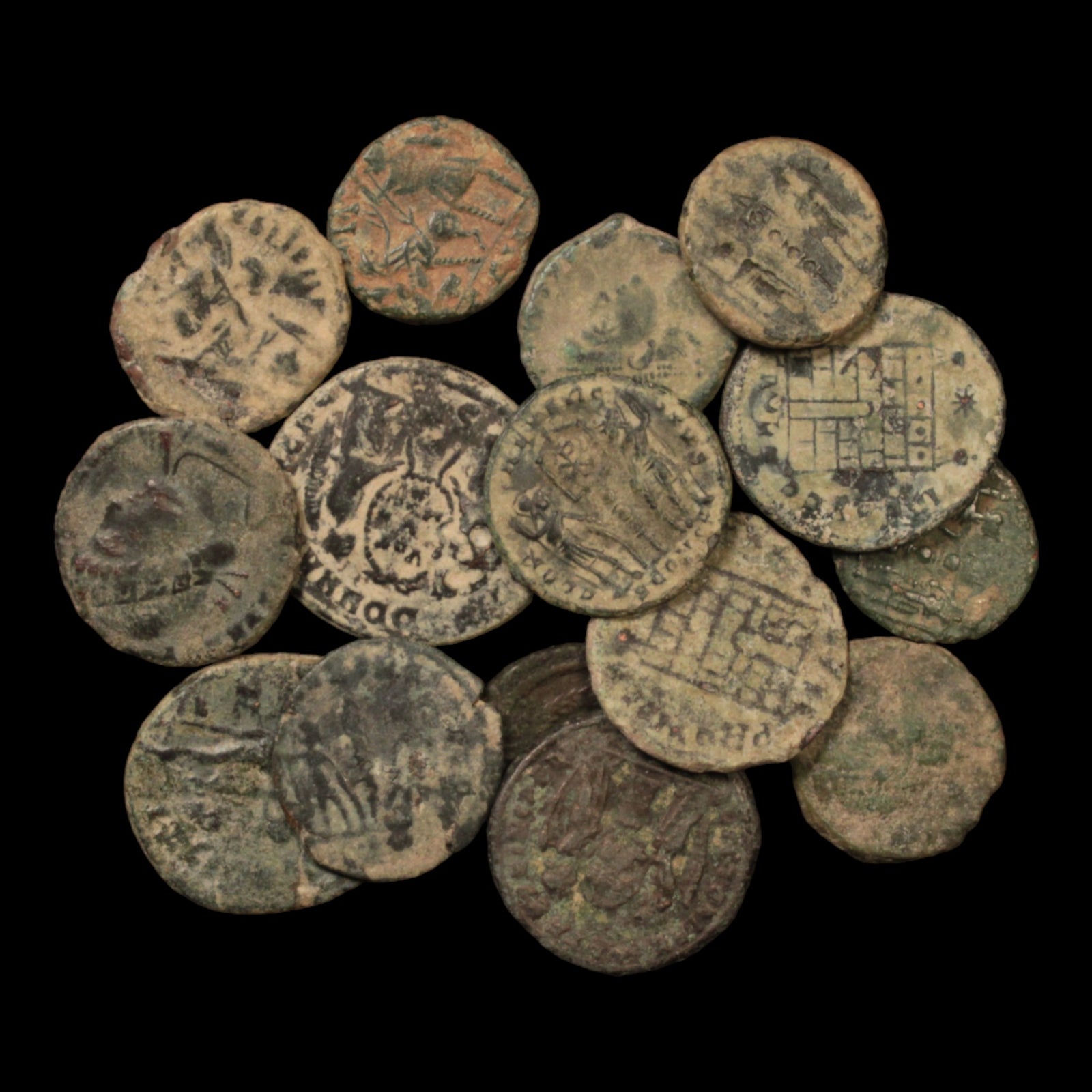 Lot of 15: Roman Empire, Late Roman Bronzes, Low Grade - c. 300s & 400s CE - Roman Empire