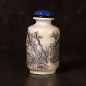 China, Qing Dynasty, Blue & White Porcelain Snuff Bottle With Lake and Landscape Motif - 1800s CE - Imperial China