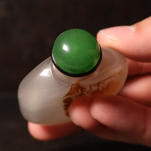 China, Qing Dynasty, Carved Agate Snuff Bottle - 1800s CE - Imperial China
