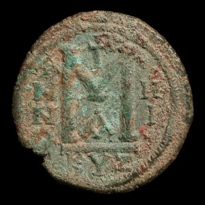 Byzantine Empire, Emperor Justin II (with Sophia), AE Follis - 567 to 568 CE - Byzantine Empire