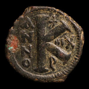 Byzantine Empire, Emperor Justin II (with Sophia), AE Half Follis - 576 to 577 CE - Byzantine Empire