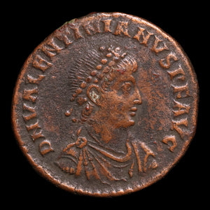 Rome, Emperor Valentinian II, AE2, Emperor Holding Victory Reverse - 378 to 383 CE - Roman Empire