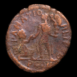Rome, Emperor Gratian, AE2, Emperor Holding Victory Reverse - 378 to 383 CE - Roman Empire