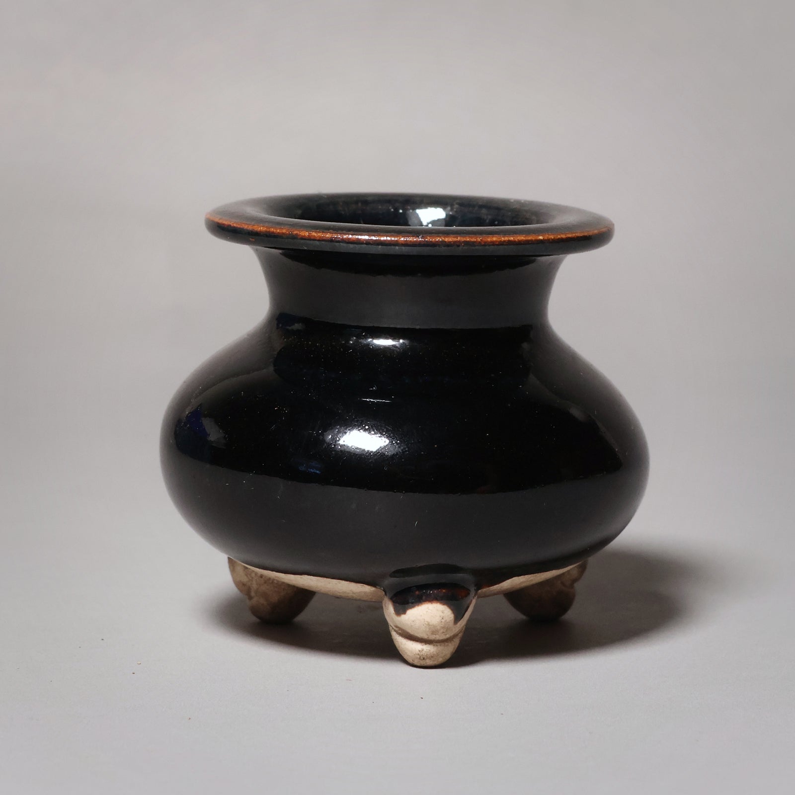 China, Qing Dynasty or Early Republic, Miniature Tripod Censure (Incense Burner) With Dark Glaze - c. 1850 to 1920 CE - Qing or Early Republic of China