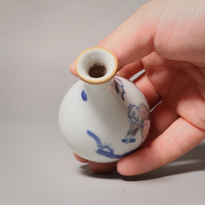 China, Qing Dynasty or Early Republic, White Vase With Painted Scene - c. 1850 to 1920 CE - Qing or Early Republic of China
