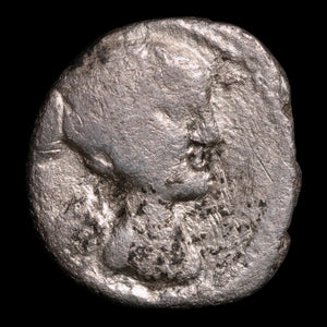 Roman Republic, Q. Titius, AR Quinarius, Victory & Pegasus - 90 BCE - Roman Republic