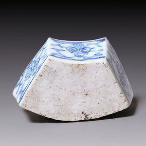 Qing Dynasty, Blue and White Hand Painted Ceramic Calligraphy Brush Holder