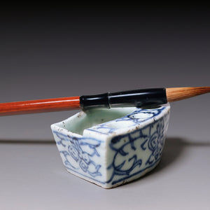 Qing Dynasty, Blue and White Hand Painted Ceramic Calligraphy Brush Holder