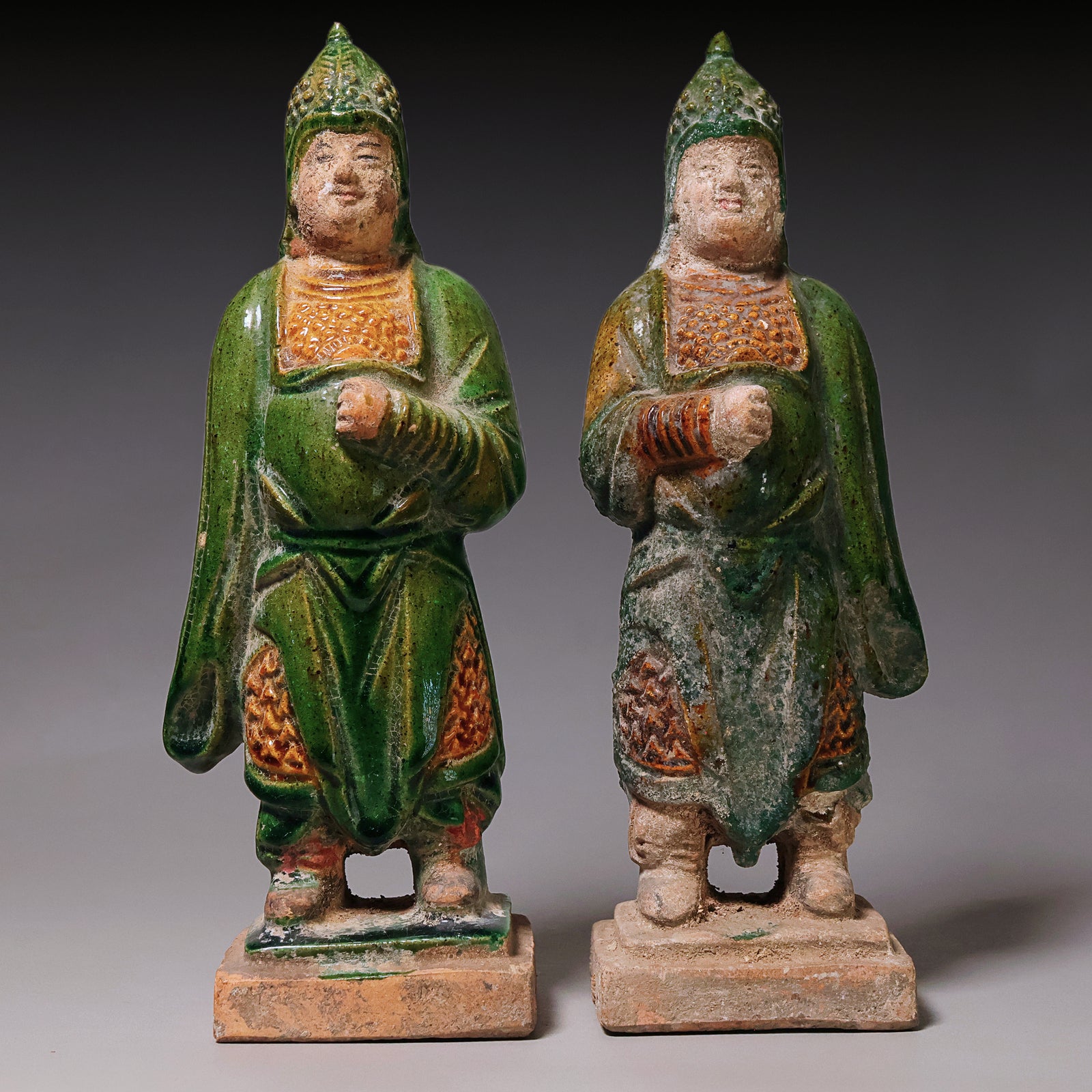 Ming Dynasty, Pair of Mingqi Pottery Figurines