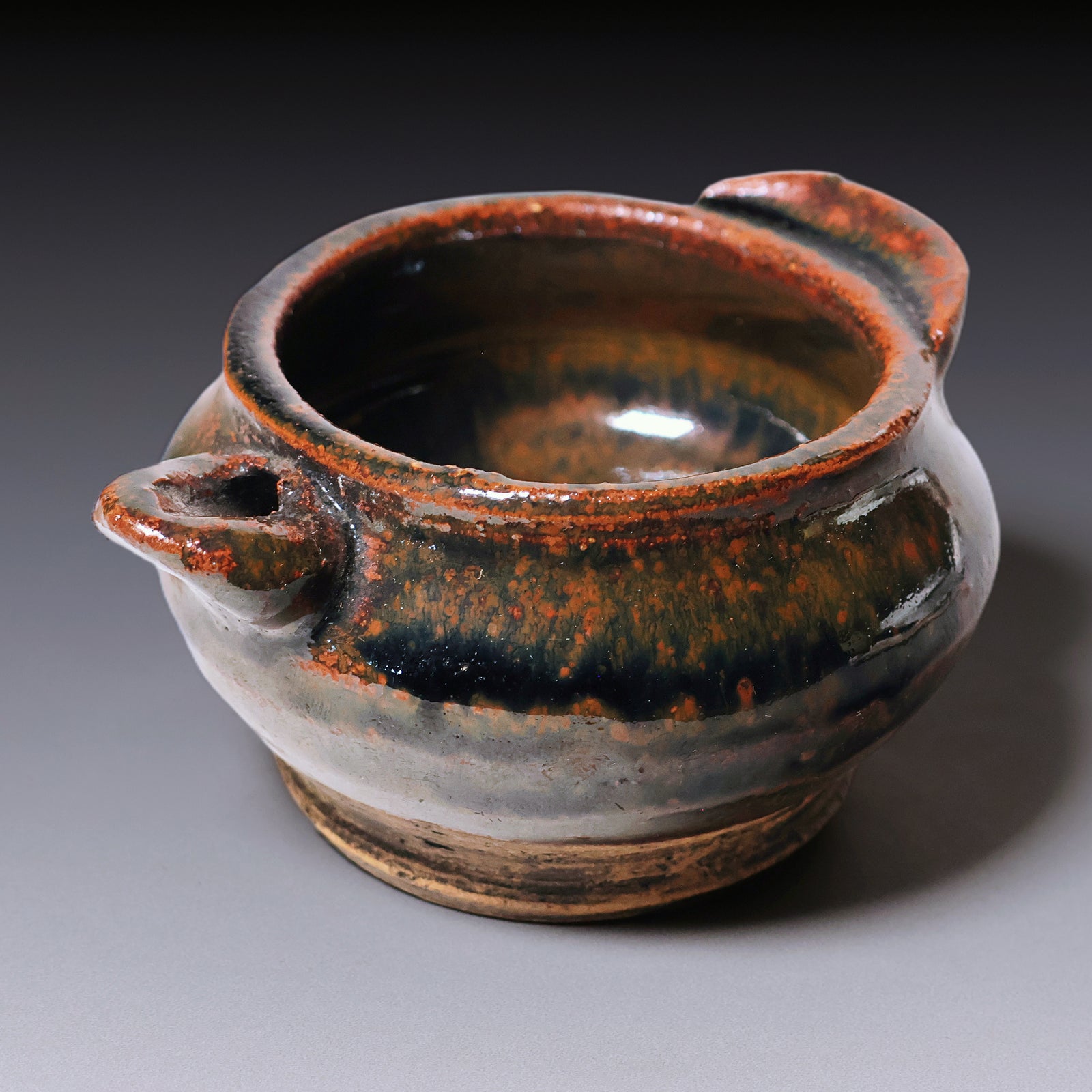 Qing Dynasty, Brown Glazed Ceramic Oil Lamp