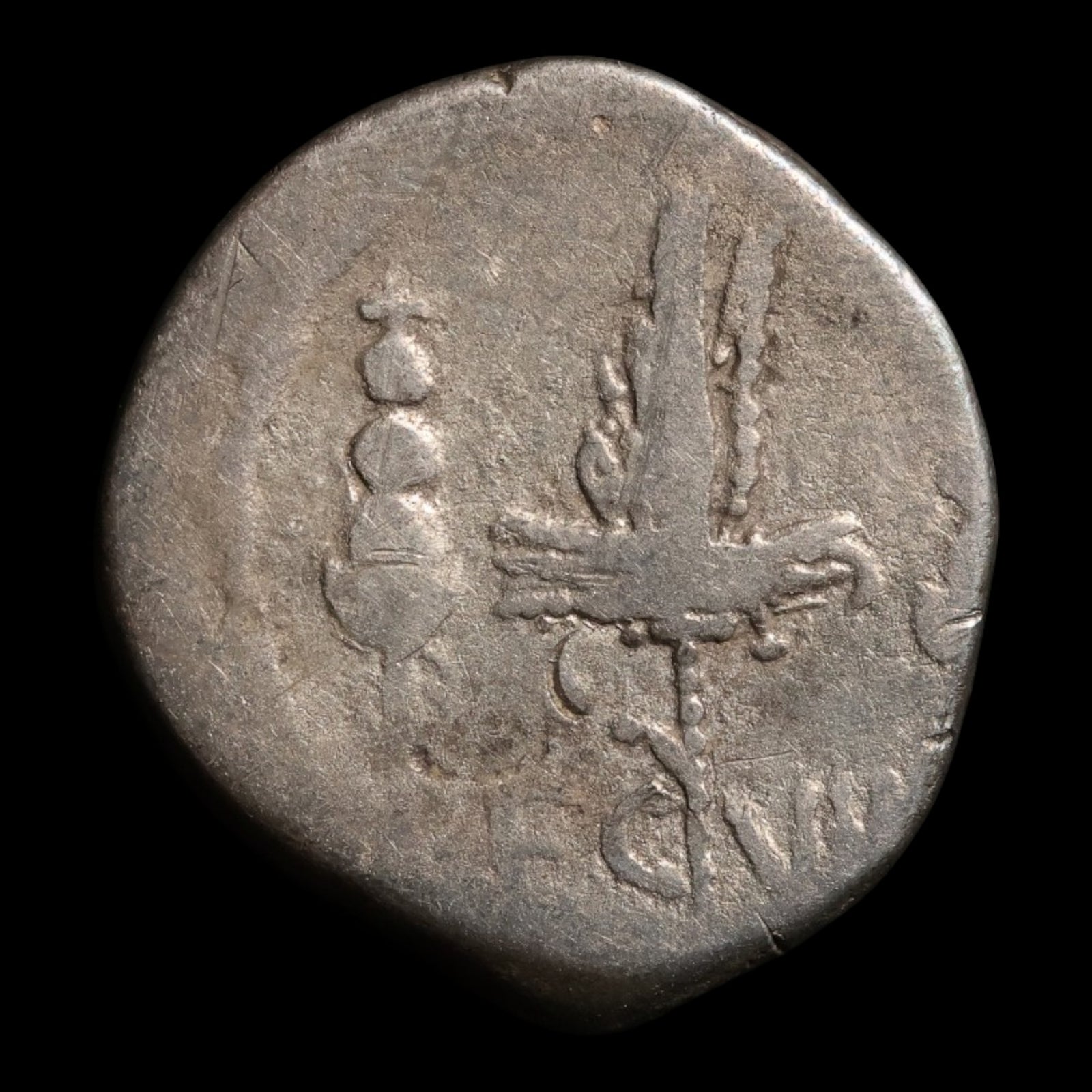 Roman Republic, Mark Antony, AR "Legionary" Denarius - 32 to 31 BCE - Roman Republic