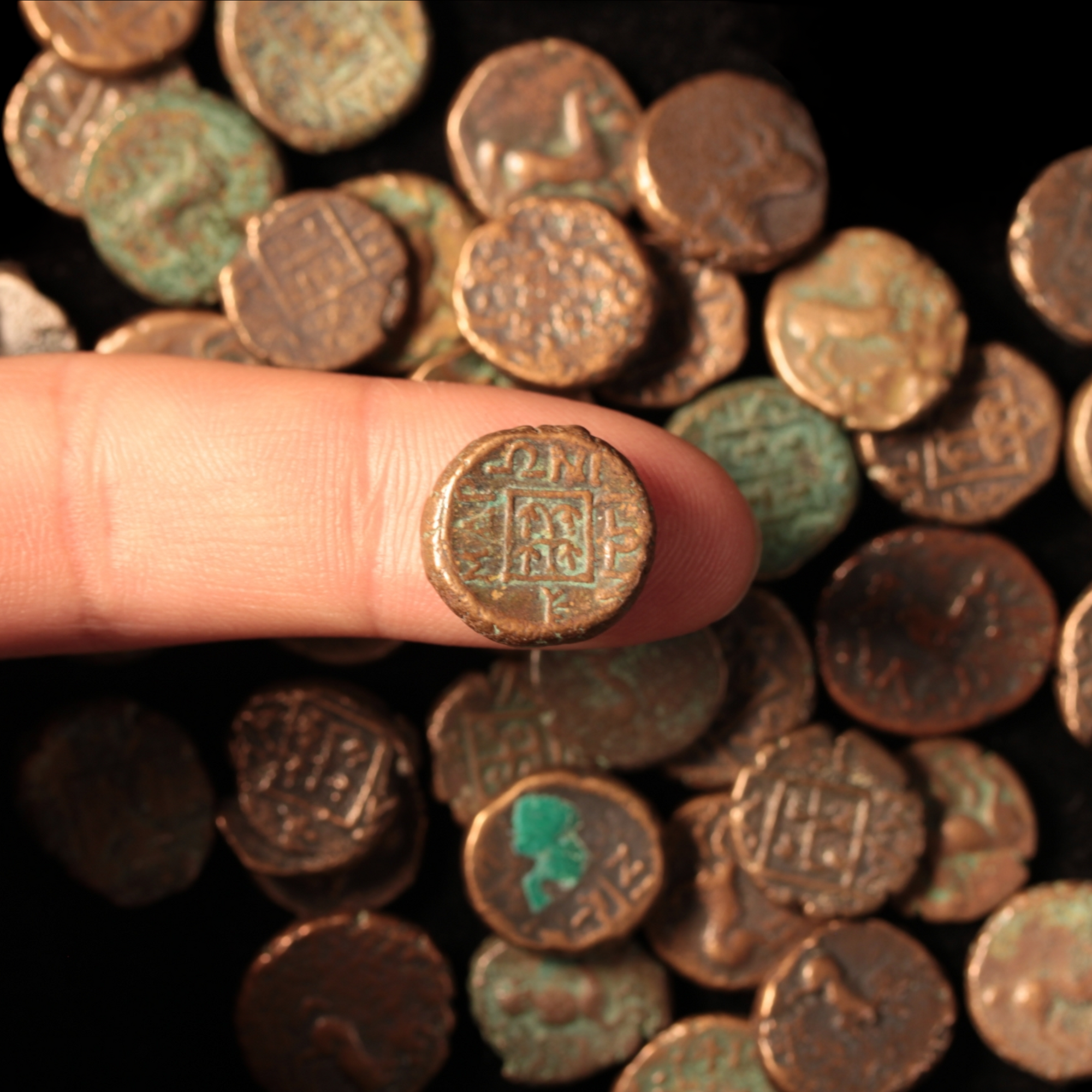Thrace, Maroneia, Bronze Coin - 400 to 350 BCE - Greece